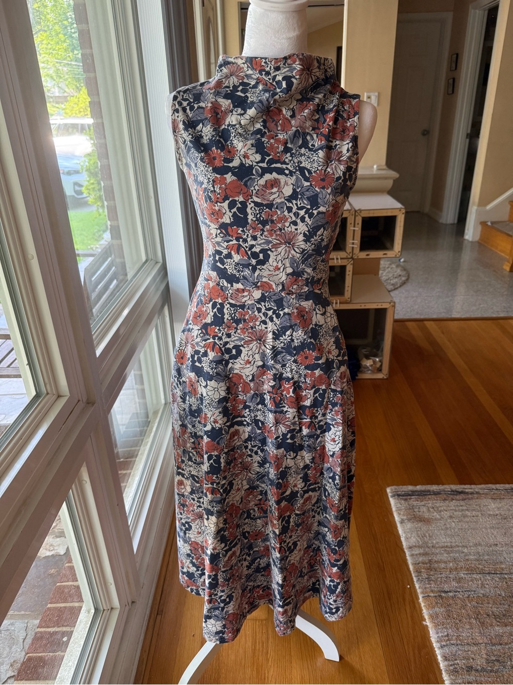 Pact Navy Floral Sleeveless Midi Dress Small EUC - Picture 3 of 5